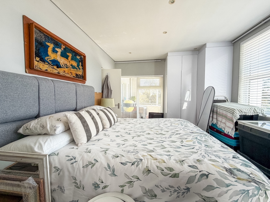 1 Bedroom Property for Sale in Oranjezicht Western Cape